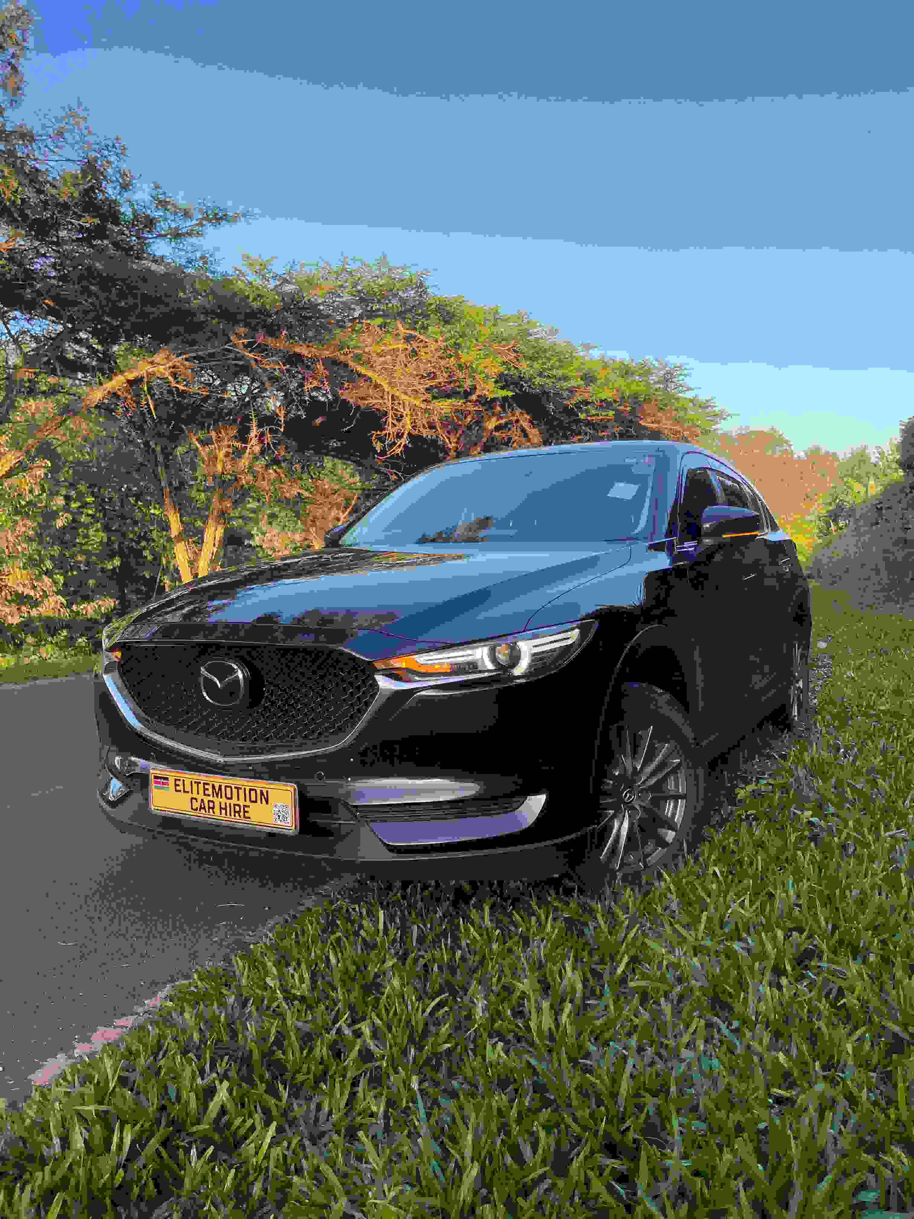 Mazda CX5 Diesel view 2