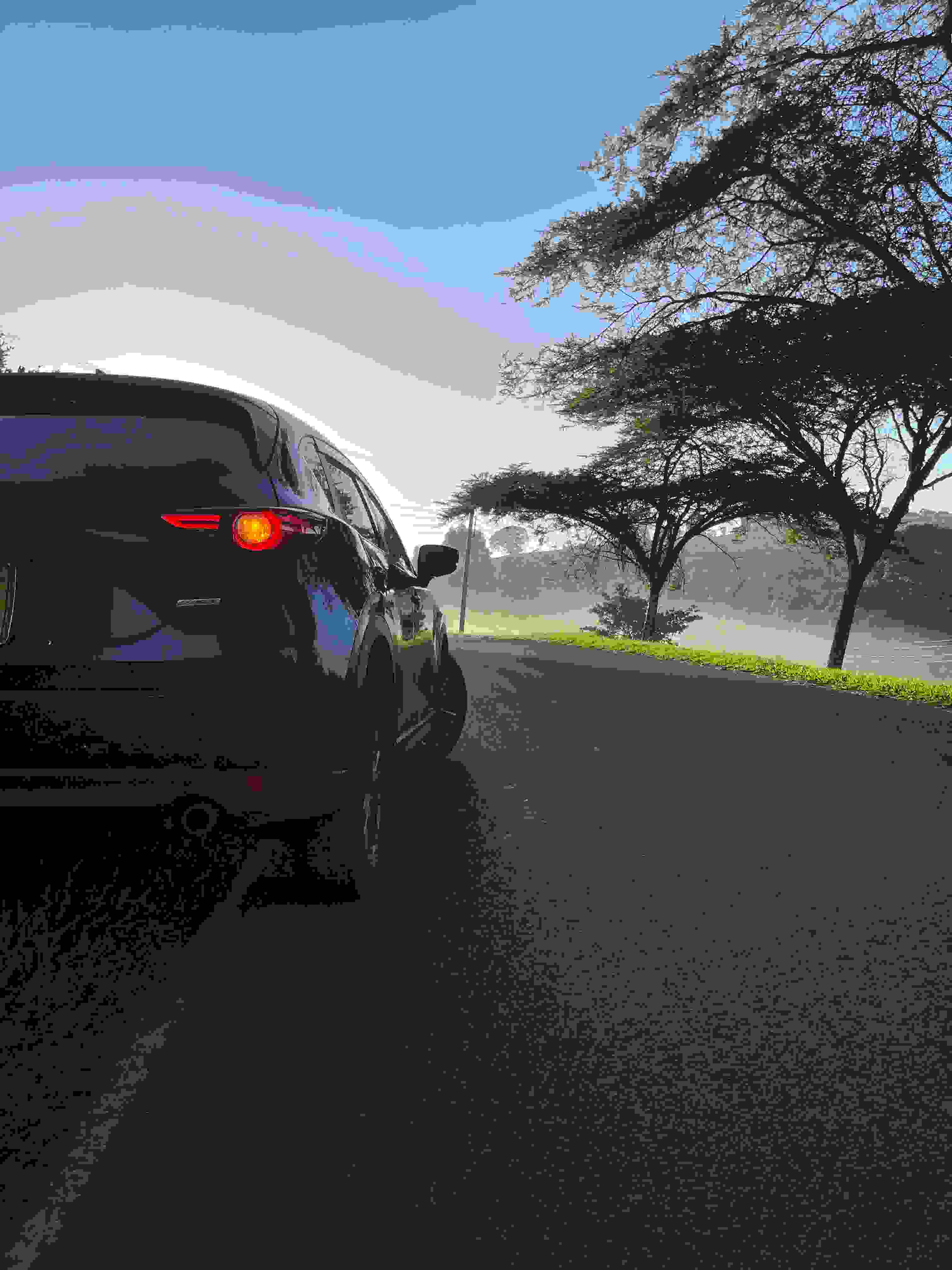 Mazda CX5 Diesel view 4