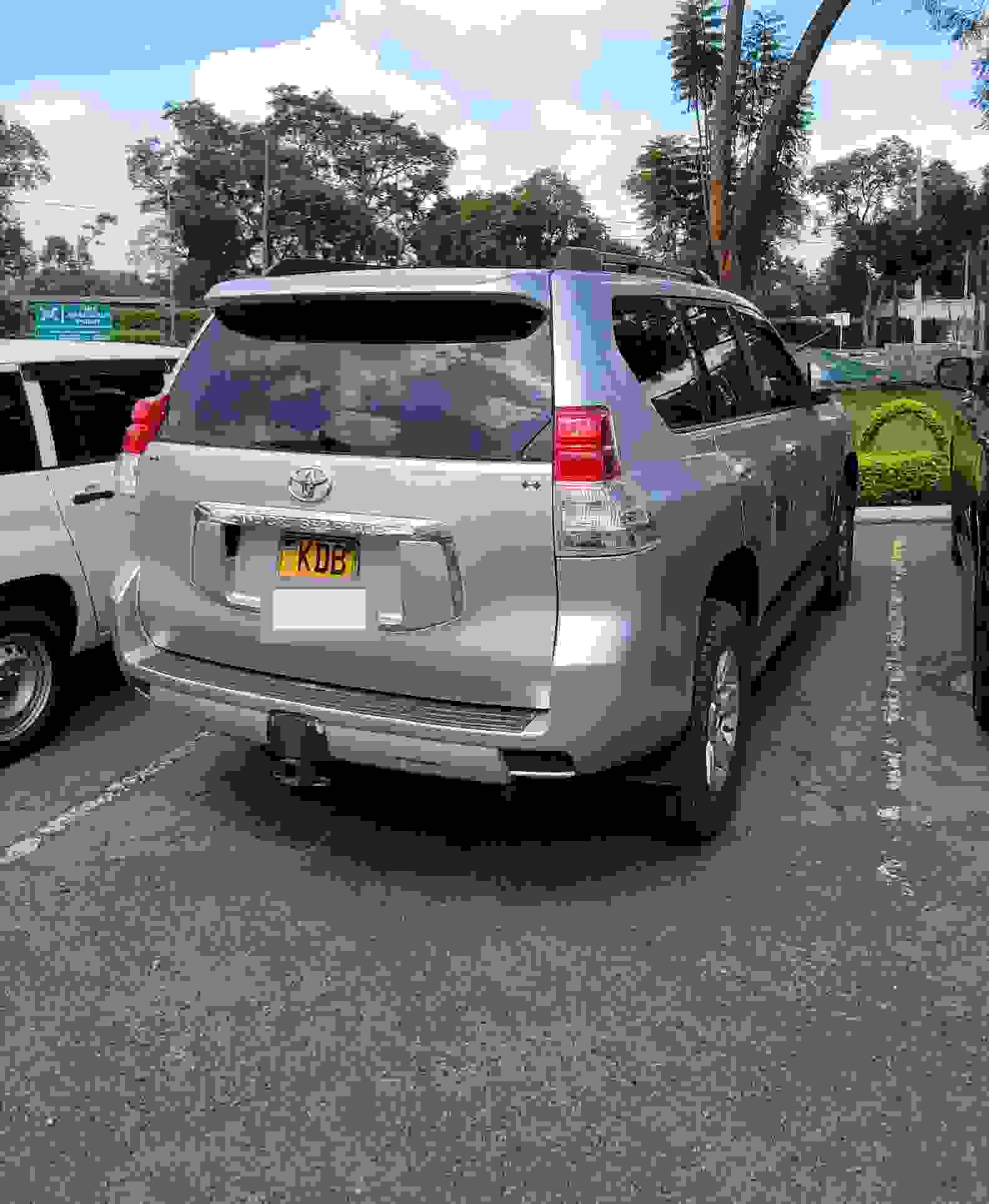 Toyota Land Cruiser J150 Prado, 2009-2014 Shape view 4