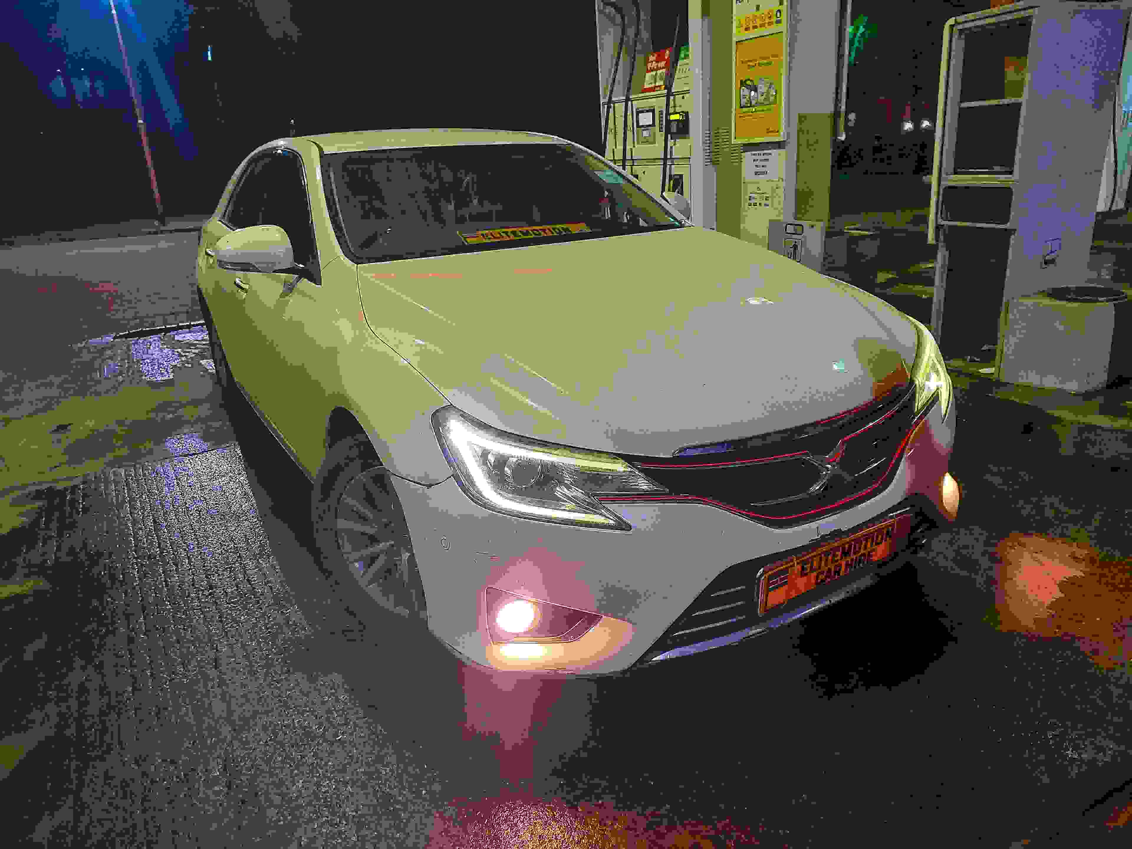 Toyota Mark-X view 2