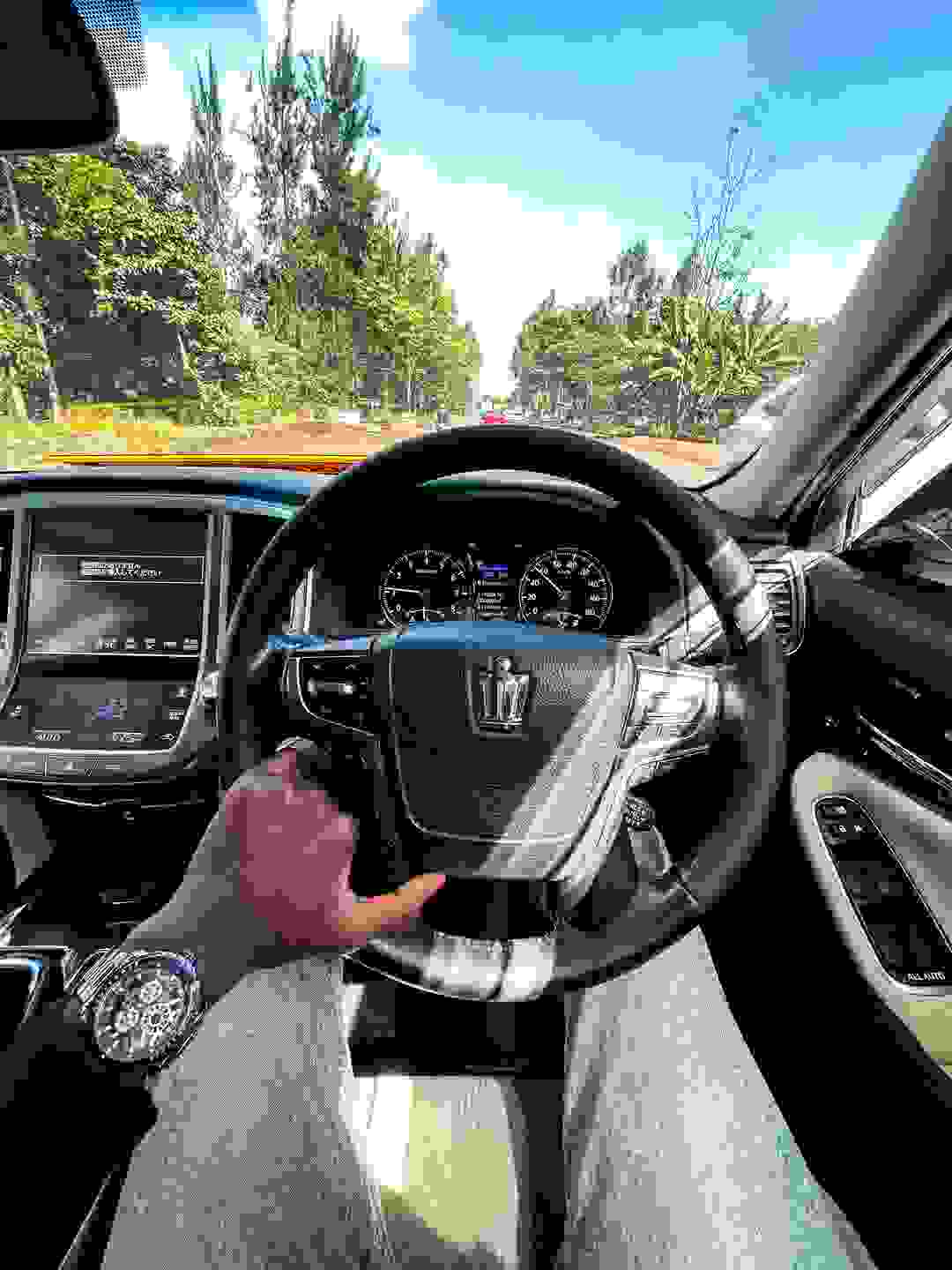 Crown Crown Car Hire