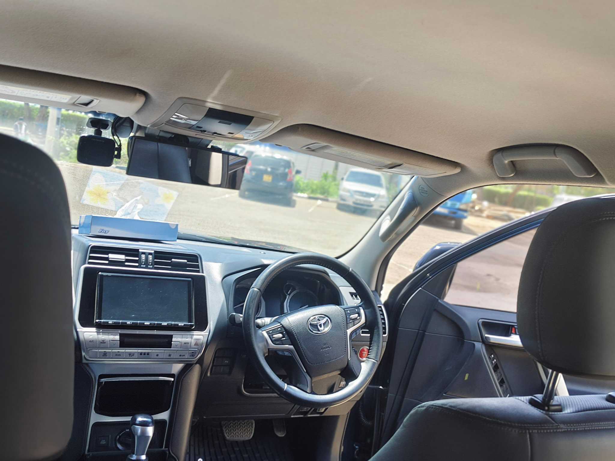 Toyota Land Cruiser J150 Prado, Facelift, Seven Seater, Sunroof
