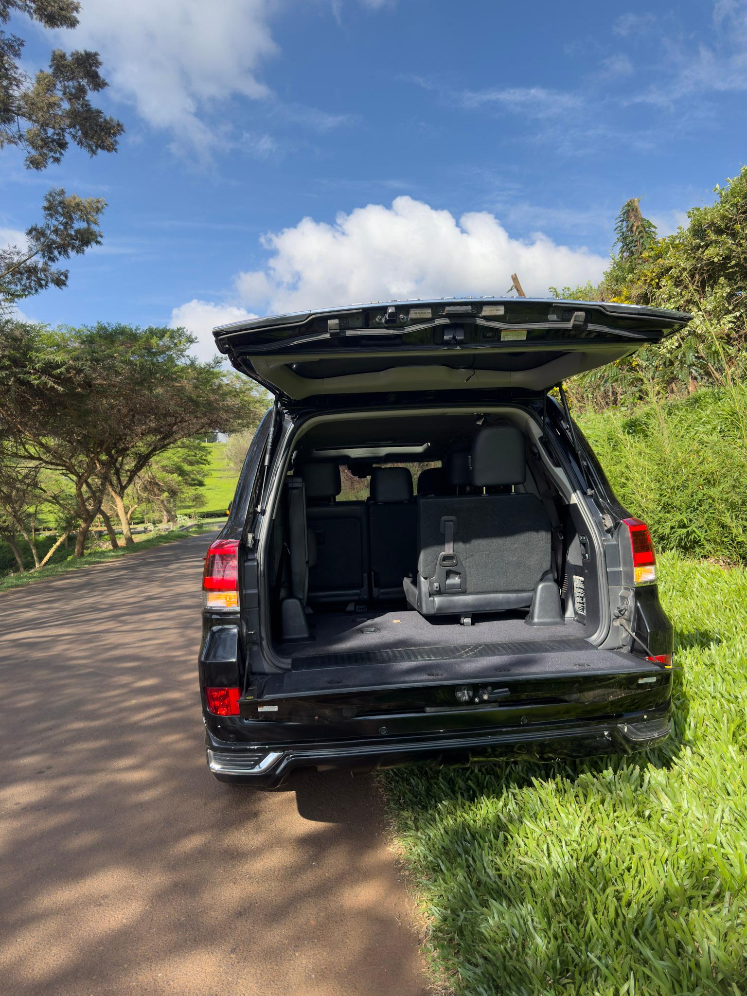 Toyota Land Cruiser LC200