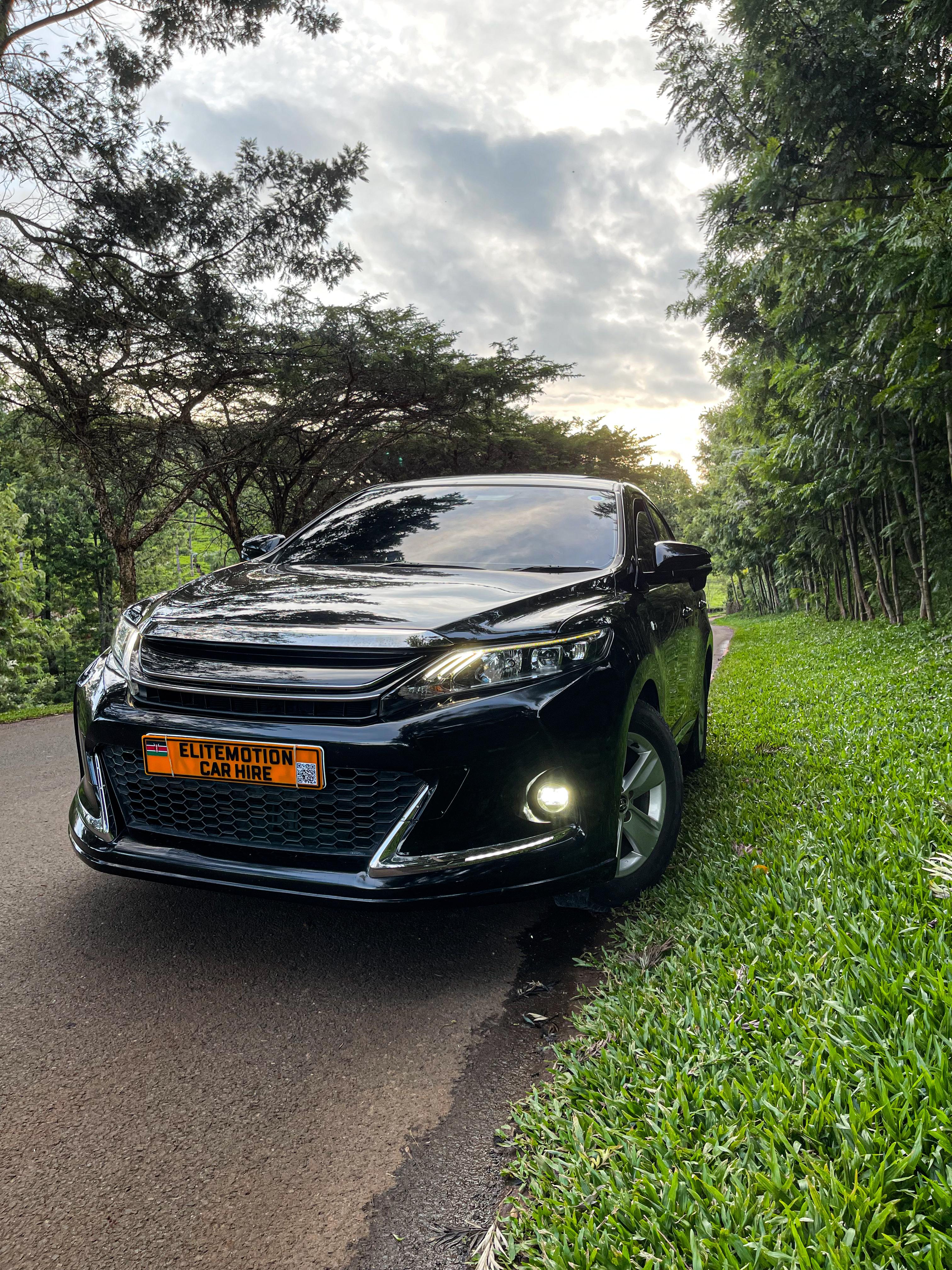 Toyota Harrier Gs Sport, Panoramic Sunroof